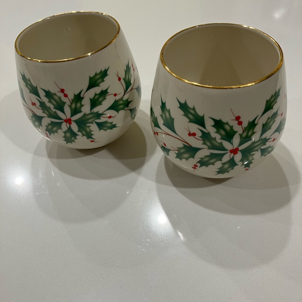 Lenox Holiday Decor Cups with Green and Gold Accents - Picture 1 of 4